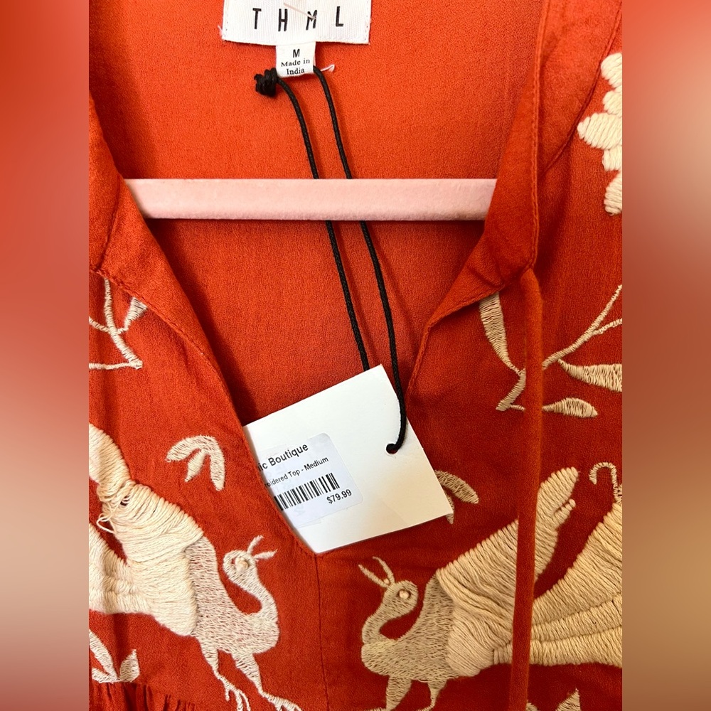 #70 New! THML Nora Embroidered Babydoll Top burnt orange Crane bird embroidery - Picture 6 of 7